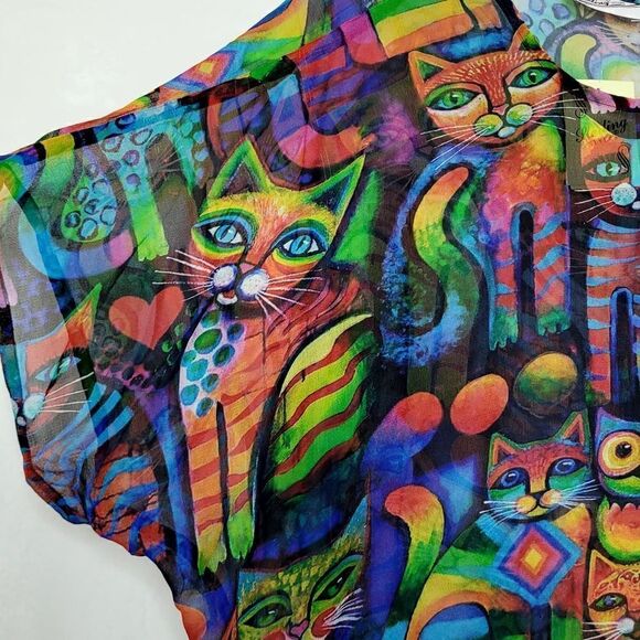 Sterling Styles Wearable Art The Owl and The Cat Sheer Top - Picture 4 of 9